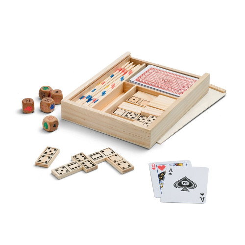 PLAYTIME. 4-in-1 game set